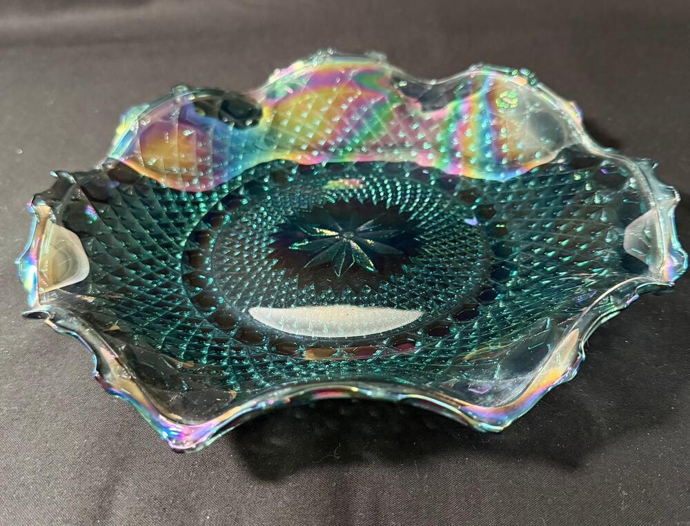Vintage Indiana Glass Carnival Glass Daisy Diamond Ruffled Glass Bowl Iridescent